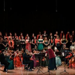 Disfrutan el Concierto Navideño 2025 con la Orquesta Metropolitana de Saltillo y la Compañía de Ópera de Saltillo10