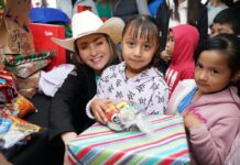 Disfrutan más de mil niñas y niños en ejidos posadas del DIF Saltillo