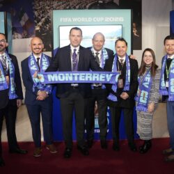 Ellos pintan para venir a Mont_2742546