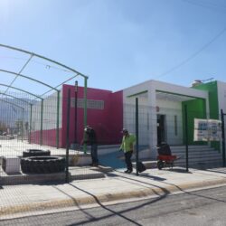 Intensifica Saltillo mantenimiento de plaza pública en Misión Cerritos3
