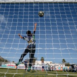 Javier Díaz entrega rehabilitación de cancha en la Espinoza Mireles9