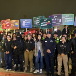 Llevan jóvenes y Comisaría mensajes de concientización vial a la población