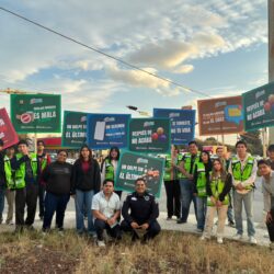Llevan jóvenes y Comisaría mensajes de concientización vial a la población2