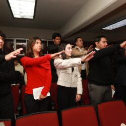 Rector de la UAdeC toma protesta al Consejo Directivo, a la Sociedad de Alumnos y al Comité de Ética en Investigación de la Facultad de Medicina US2