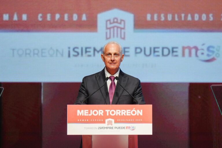 Román Alberto Cepeda González rinde primer informe de la Administración 2025-2027