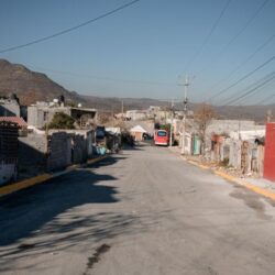 Sigue Javier Díaz entregando obras de pavimentación1