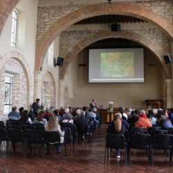 en libroIMG-20251216-WA0097