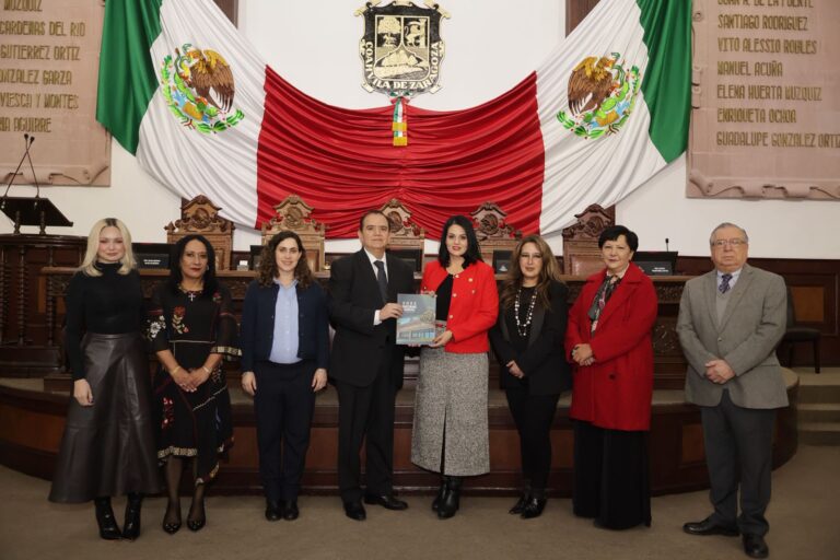 Entrega TJAC informe anual ante el Congreso del Estado