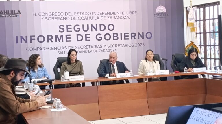 Más de 30 mil adultos mayores en Coahuila ya tienen su Tarjeta de Salud Popular