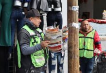 Protege Saltillo el Centro Histórico; retira publicidad irregular