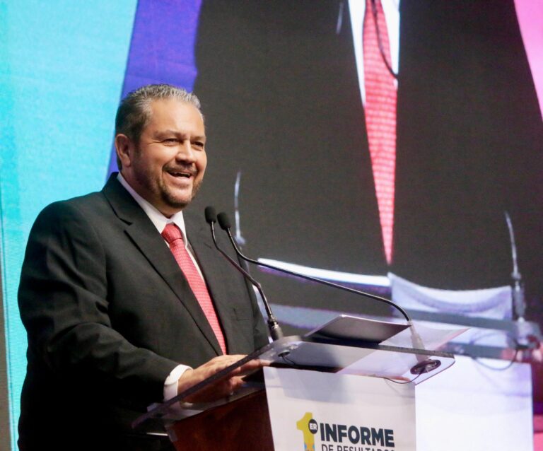 Rinde Tomás Gutiérrez su Primer Informe de Resultados con el respaldo de Manolo Jiménez