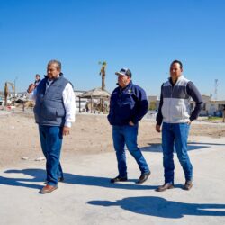 Avanza construcción de plaza en Urbivilla del Real1