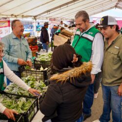 Ciudadanos agradecen realización del Mercadito de A Peso Todos Por Más- Mejora5