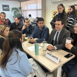 Con “Juris te Orienta” acercan, derechos y trámites legales a saltillenses3