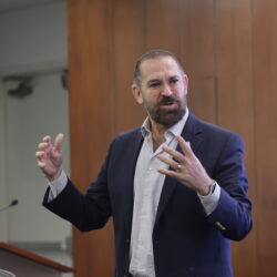 El Instituto para el Futuro de la Educación del Tec de Monterrey lanza iniciativas insignia para transformar las universidades en América Latina3