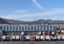 La política de confrontación de Morena empuja a empresas a recortar empleos en México