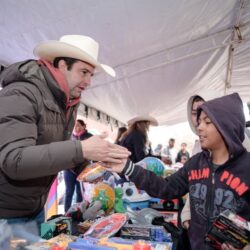 Llevan Javier y Luly Amor en Movimiento a la zona rural4