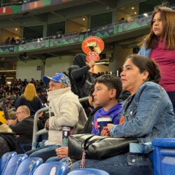 Llevó Javier Díaz a 160 saltillenses al Juego de Leyendas en el Estadio BBVA2