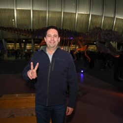 Miles disfrutan stand de Saltillo en el Juego de Leyendas, en Estadio BBVA2