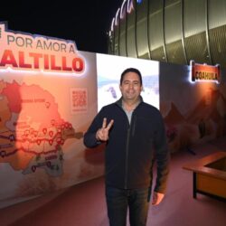 Miles disfrutan stand de Saltillo en el Juego de Leyendas, en Estadio BBVA5