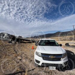 Muere trabajador y otro resulta gravemente herido tras volcadura en la carretera 573