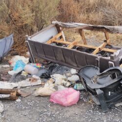 Piden apoyo a municipio por basurero clandestino frente a la colonia Buitres al sur de Saltillo2