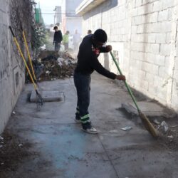 Realiza Municipio limpieza profunda en callejones de Mirasierra3