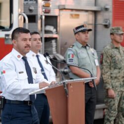 Reconoce Javier Díaz a Bomberos de Saltillo; asiste a pase de lista4