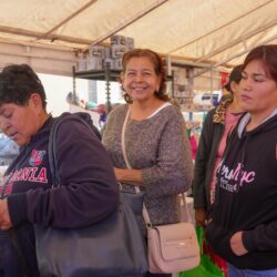 Reconocen sectores sociales el Mercadito de A Peso2