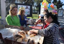 Comparten rosca de Reyes en la Ruta Recreativa