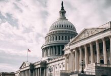 Los procesos de inmigración en Estados Unidos están violando los derechos de los niños, aseguran expertos