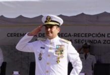 Pide vicealmirante a Sheinbaum revisión de su caso