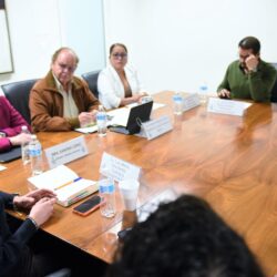 presentan codigo 100 3