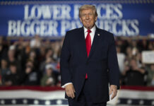 Presume Trump freno a petroleo mexicano para Cuba