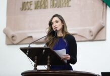 Pide Edna Dávalos horarios flexibles y capacitación para madres trabajadoras en la industria