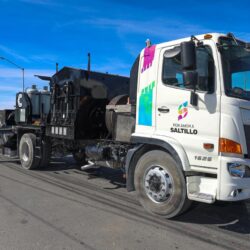 Avanzan 17 cuadrillas en rehabilitación de pavimento en Saltillo4