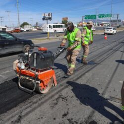 Avanzan 17 cuadrillas en rehabilitación de pavimento en Saltillo5