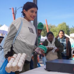 Beneficia a cerca de 10 mil en Ramos, el Mercadito de a Peso5