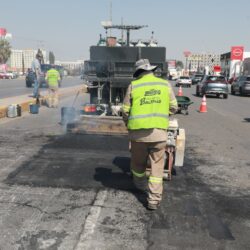 Intensifica Municipio rehabilitación de pavimento en avenidas principales y colonias de Saltillo3