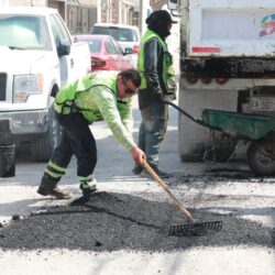 Intensifica Municipio rehabilitación de pavimento en avenidas principales y colonias de Saltillo6