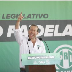 Presenta Felipe González su Segundo Informe de Actividades1