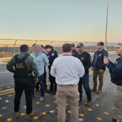 Realiza AIC junto INM deportación controlada