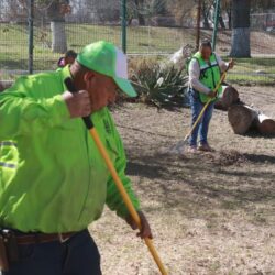 Refuerza Municipio de Saltillo limpieza profunda de callejones en Mirasierra