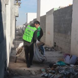 Refuerza Municipio de Saltillo limpieza profunda de callejones en Mirasierra1