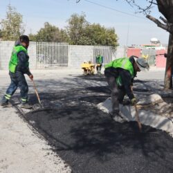 Rehabilita Javier Díaz pavimento en vialidades de Lomas Verdes1