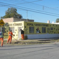 Servicios Públicos realiza jornada de limpieza en el cuarto cuadro de Torreón