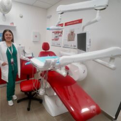 Vecinos reconocen beneficios de la Clínica de la Salud Popular en Manantiales5