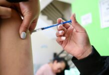 Refuerzan ISSSTE y SNTE vacunación contra el sarampión