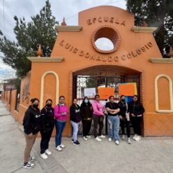 padres567321fc-55fd-44c3-93be-66ac345c4d84