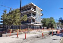 Piden alumnos y personal del IESEC concluir obras de Naturgy, afectan entrada al plantel